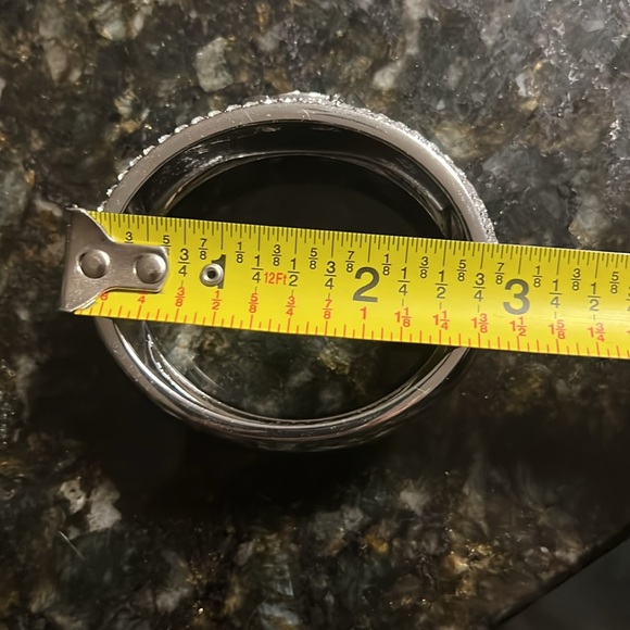 Harley Davidson 2012 CZ Bling Silver Bangle Spring Closure Bracelet - Picture 14 of 14